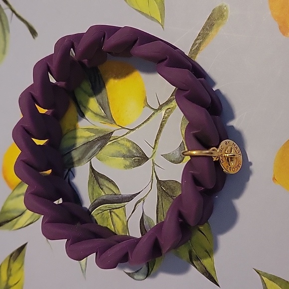 Marc Jacobs Stretch Rubber Chain Bracelet. - Picture 4 of 6